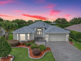 486 Troy Loop in the Villages, FL - Building Photo