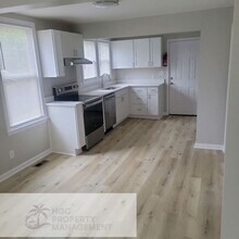 1547 Barnes St in Reidsville, NC - Building Photo - Building Photo