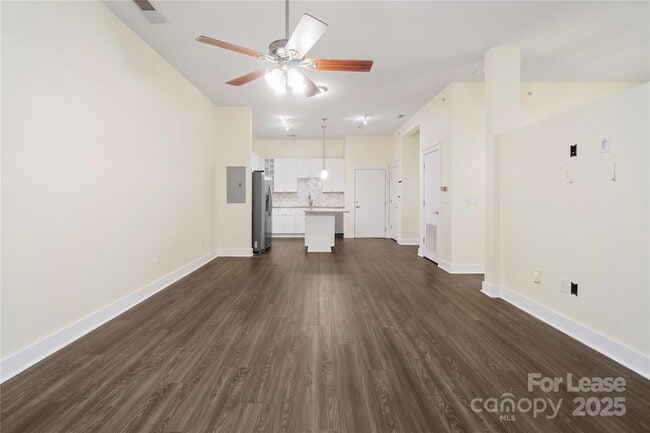 716 N Davidson St, Unit 3 in Charlotte, NC - Building Photo - Building Photo