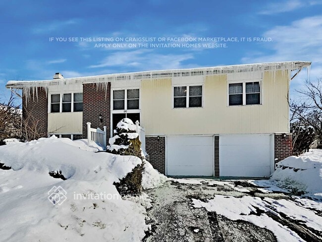 property at 640 N Ashbury Ave