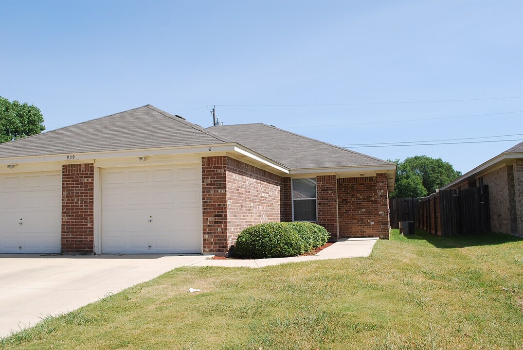 939 Maplewood Dr in Harker Heights, TX - Building Photo