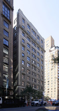 150 E 72nd St in New York, NY - Building Photo - Building Photo