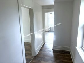 1129 Chartiers Ave in Mckees Rocks, PA - Building Photo - Building Photo