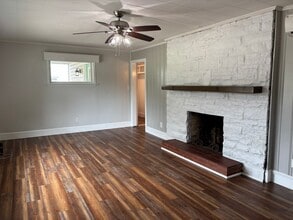 114 Crescent Dr in Beaufort, NC - Building Photo - Building Photo
