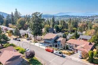 904 36th St in Bellingham, WA - Building Photo - Building Photo