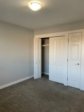 2210 Angus St in Regina, SK - Building Photo - Building Photo