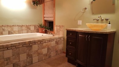 74 Perch Pond Rd in Campton, NH - Building Photo - Building Photo