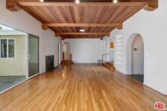 921 24th St in Santa Monica, CA - Building Photo - Building Photo