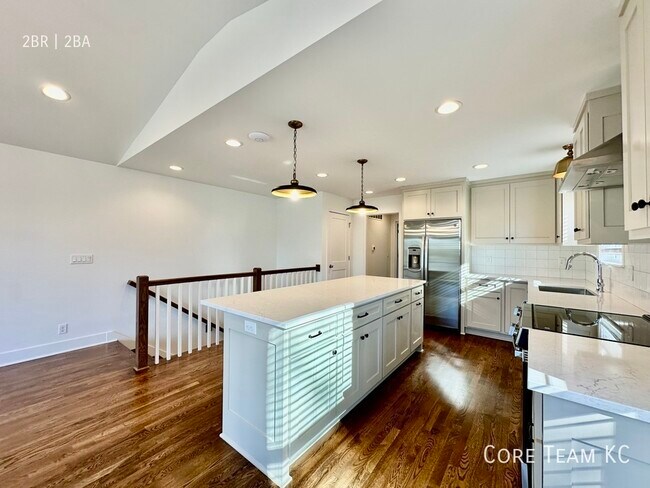 7708 Main St-Unit -7710 in Kansas City, MO - Building Photo - Building Photo