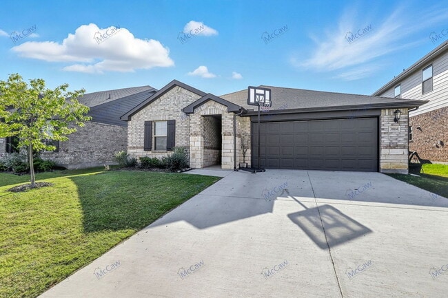 3004 Brittlebush Dr in Fort Worth, TX - Building Photo - Building Photo