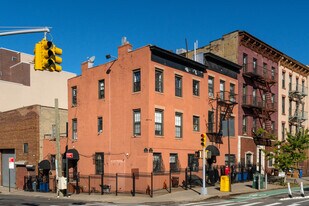 670 4th Ave in Brooklyn, NY - Building Photo