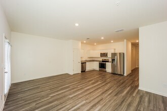558 Magnolia Cir in Palmetto, GA - Foto de edificio - Building Photo
