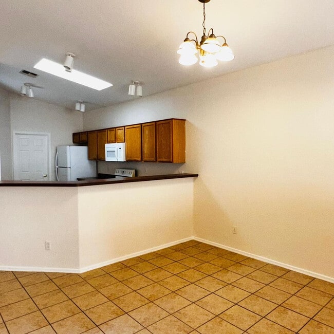 949 S Racine Ln in Gilbert, AZ - Building Photo - Building Photo