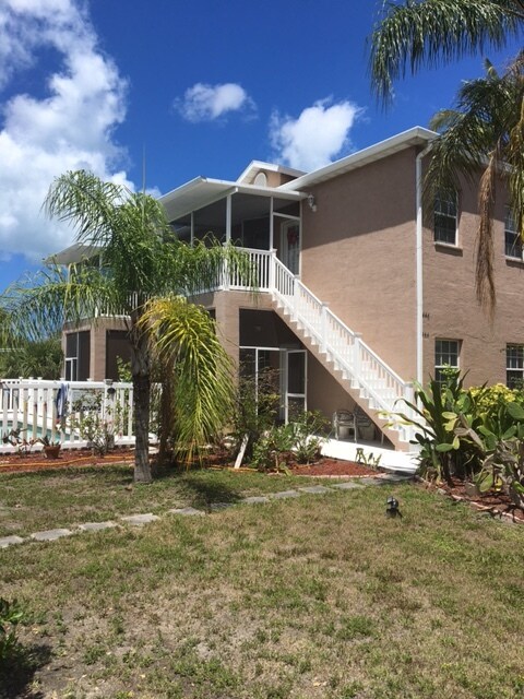 6444 Elmwood Ave, Unit 6444-2 Photo