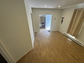 272 Patrick St in Kingston, ON - Building Photo - Building Photo