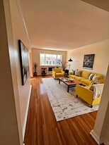 2314 38th St, Unit #2 in Astoria, NY - Building Photo