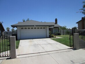 4530 Opal St in Riverside, CA - Building Photo - Building Photo