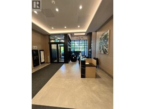 5380 Crooked Br Rd in Vancouver, BC - Building Photo - Building Photo