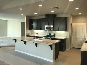 39656 Strada Gabrille in Lake Elsinore, CA - Building Photo - Building Photo