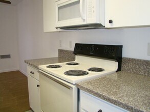 2654 Kentworth Way in Santa Clara, CA - Building Photo - Building Photo