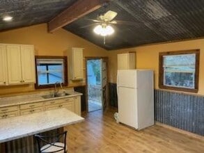 11276 Wilson Willie Cemetery in Folsom, LA - Foto de edificio - Building Photo