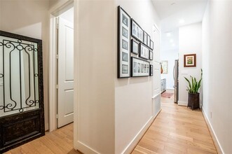 15875 Spectrum Dr in Addison, TX - Building Photo - Building Photo