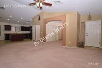 10823 S Piety Hill Dr in Vail, AZ - Building Photo - Building Photo