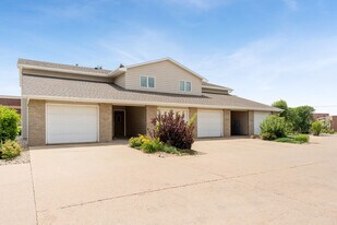 Hoppe Properties in Sioux Falls, SD - Building Photo