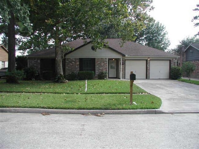 property at 23918 Beaverwood Dr