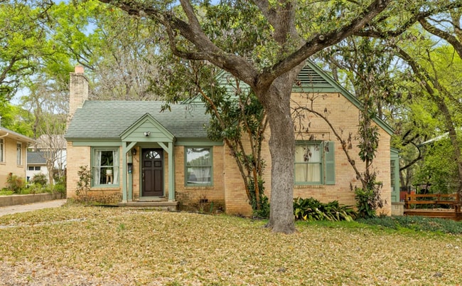 property at 2806 Bridle Path