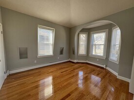 60 Sacramento St, Unit 2 in Cambridge, MA - Building Photo