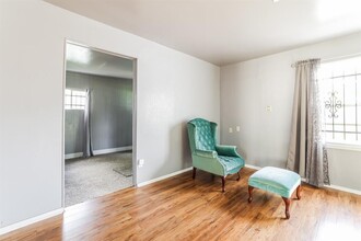 7730 Darnay Dr in Houston, TX - Building Photo - Building Photo