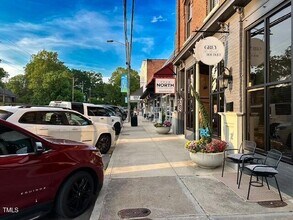 220 Blandford St in Franklinton, NC - Foto de edificio - Building Photo