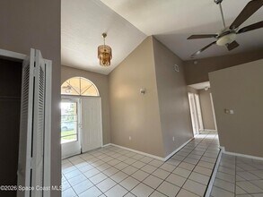 1337 Helvenston St NW in Palm Bay, FL - Building Photo - Building Photo