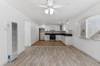 1431 Obispo Ave in Long Beach, CA - Building Photo - Building Photo