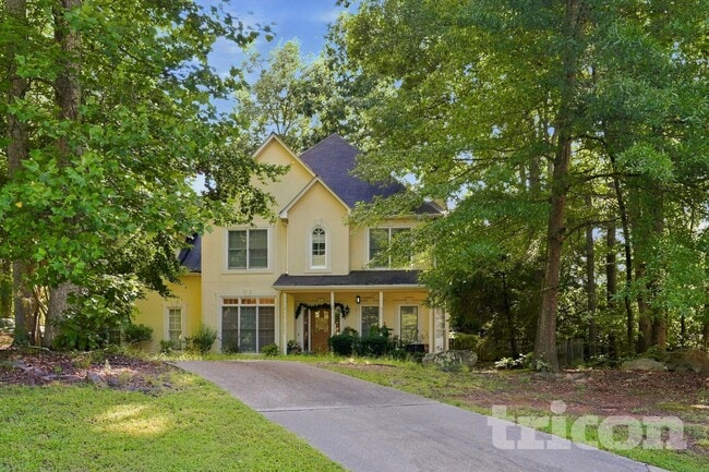 property at 3565 Rosewicke Dr