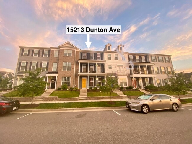 property at 15213 Dunton Ave
