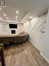 155 Gloucester Dr in Essex, ON - Building Photo - Building Photo