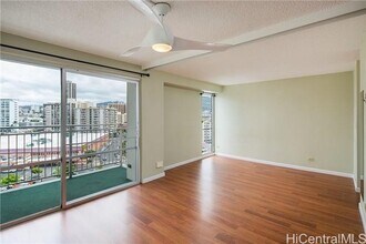 1655 Makaloa St, Unit 1002 in Honolulu, HI - Building Photo - Building Photo