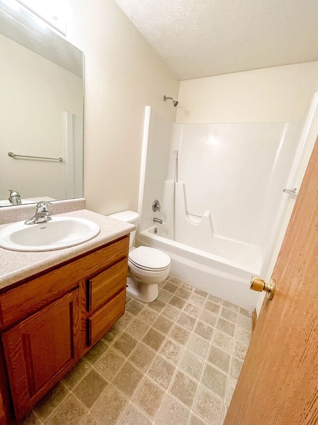 property at 5131 Lowell Ave