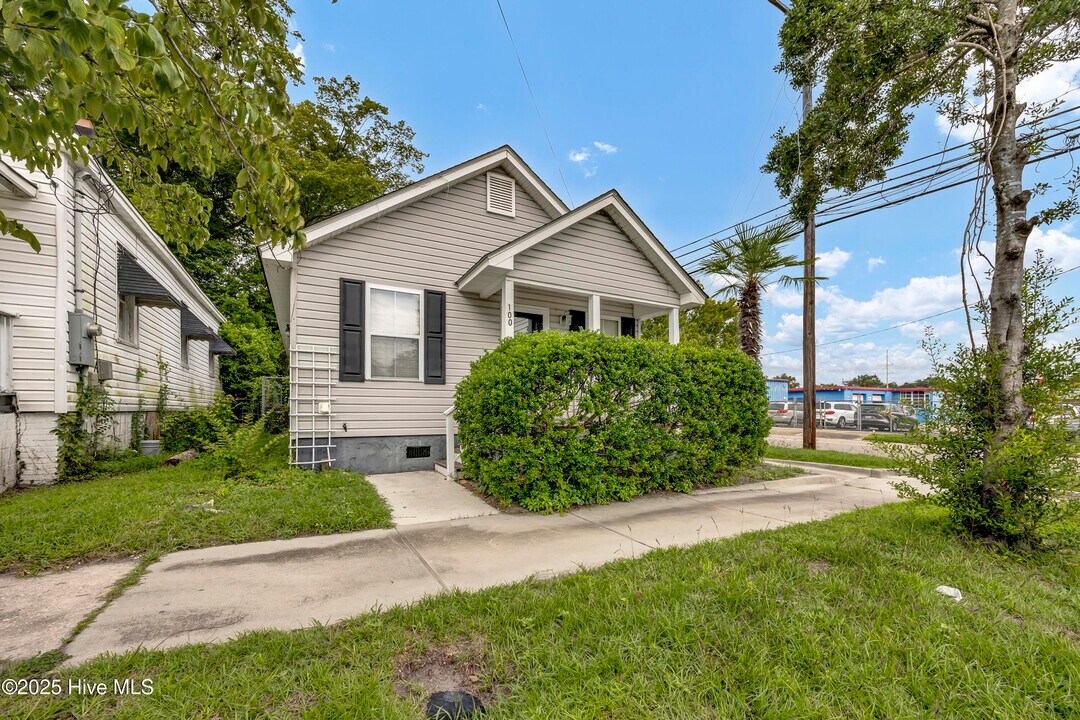 100 S 11th St in Wilmington, NC - Building Photo