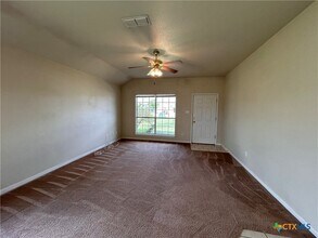 1908 Charleston Ct in Killeen, TX - Building Photo - Building Photo