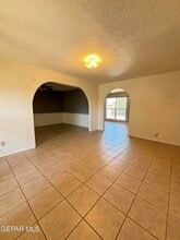 10104 Alcan St in El Paso, TX - Building Photo - Building Photo