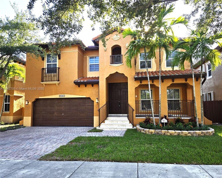 3124 SW 154th Pl in Miami, FL - Building Photo