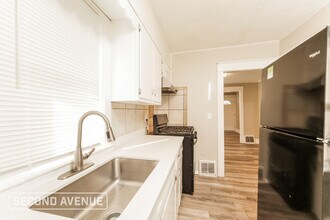 2825 Askew Ave in Kansas City, MO - Building Photo - Building Photo