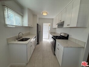 1157 N Genesee Ave in West Hollywood, CA - Building Photo - Building Photo