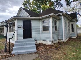 2602 E Main St in Danville, IL - Building Photo