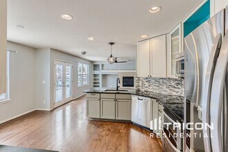 4565 Larksong Dr in Castle Rock, CO - Building Photo - Building Photo