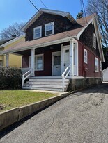36 Edgewood Ave in Greenwich, CT - Building Photo