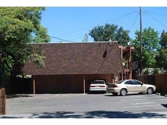 Poplar Street Apartments in Stockton, CA - Building Photo - Building Photo